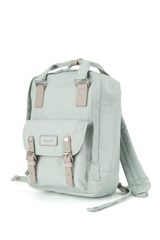 14.9'' WATER AND SCRATCH- RESISTANT BACKPACK