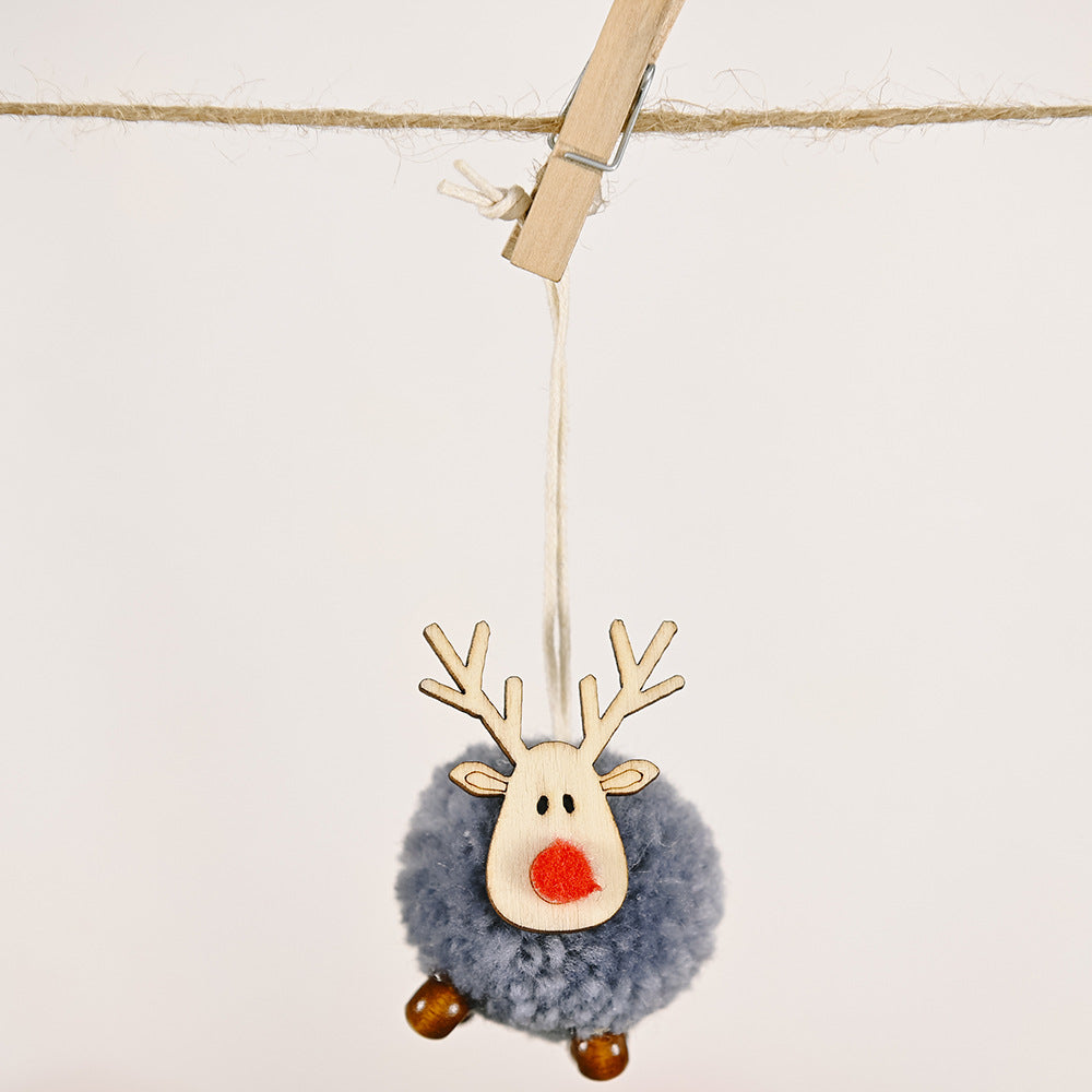 Reindeer Hanging Ornaments, Set of 4