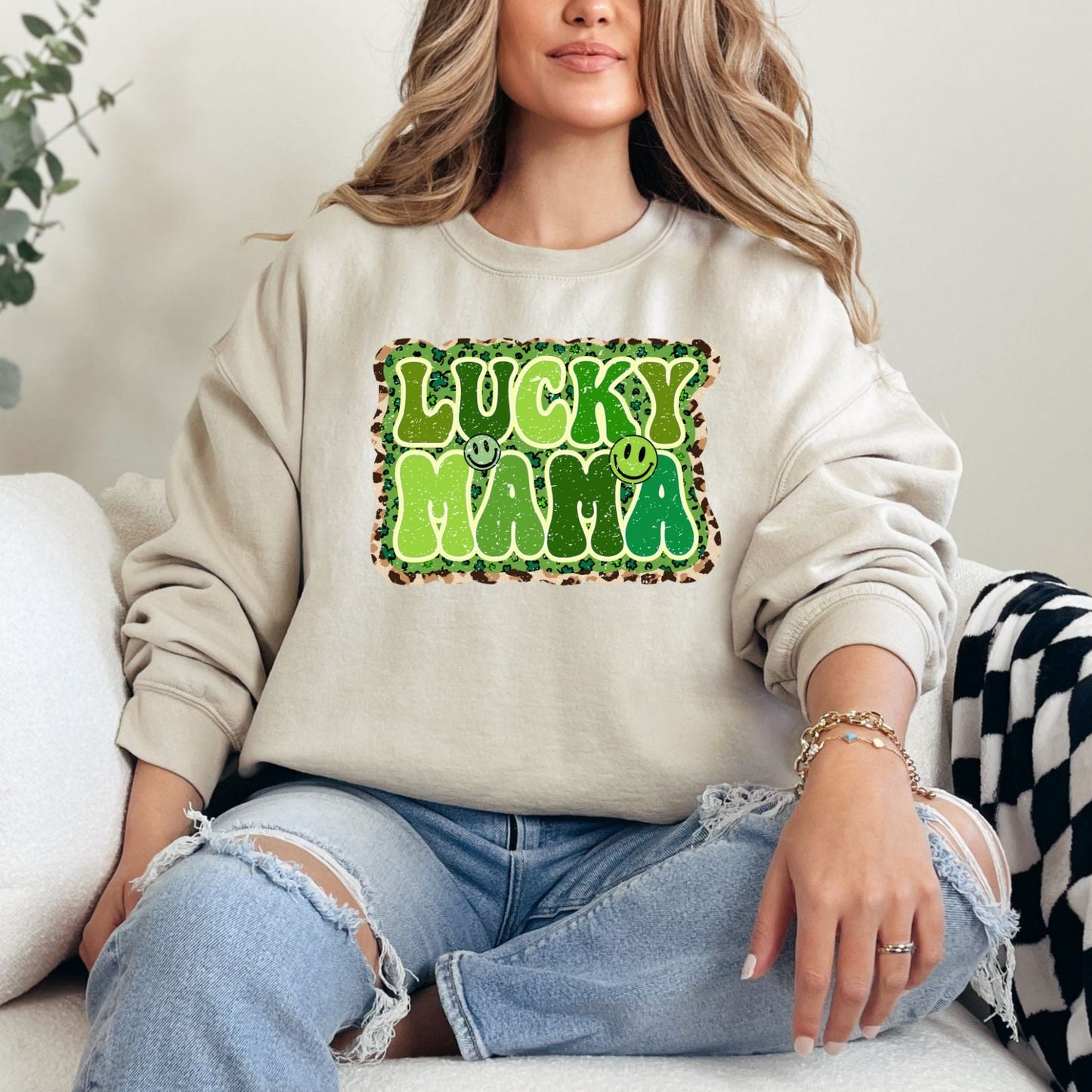 Lucky Mama Graphic Sweatshirt