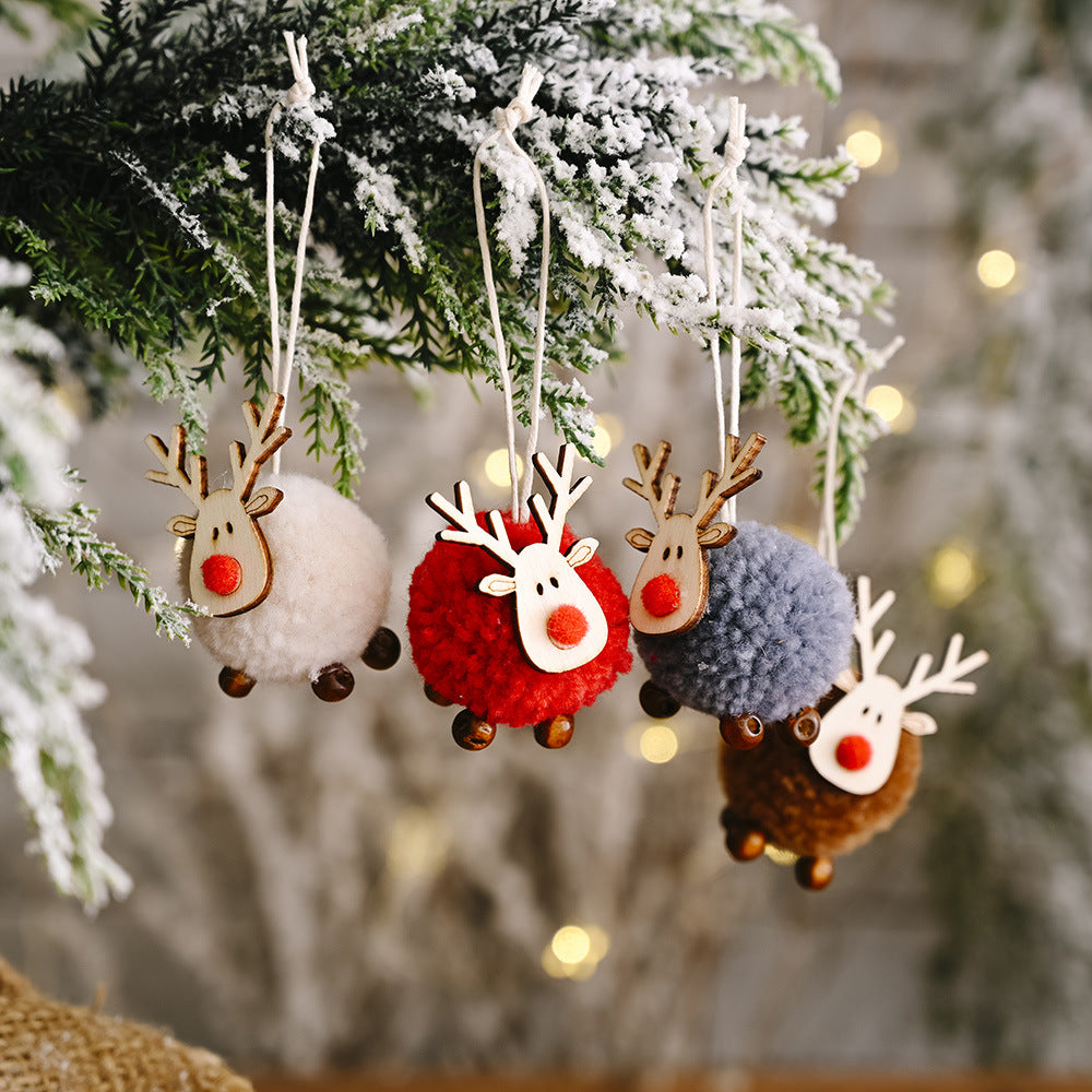 Reindeer Hanging Ornaments, Set of 4