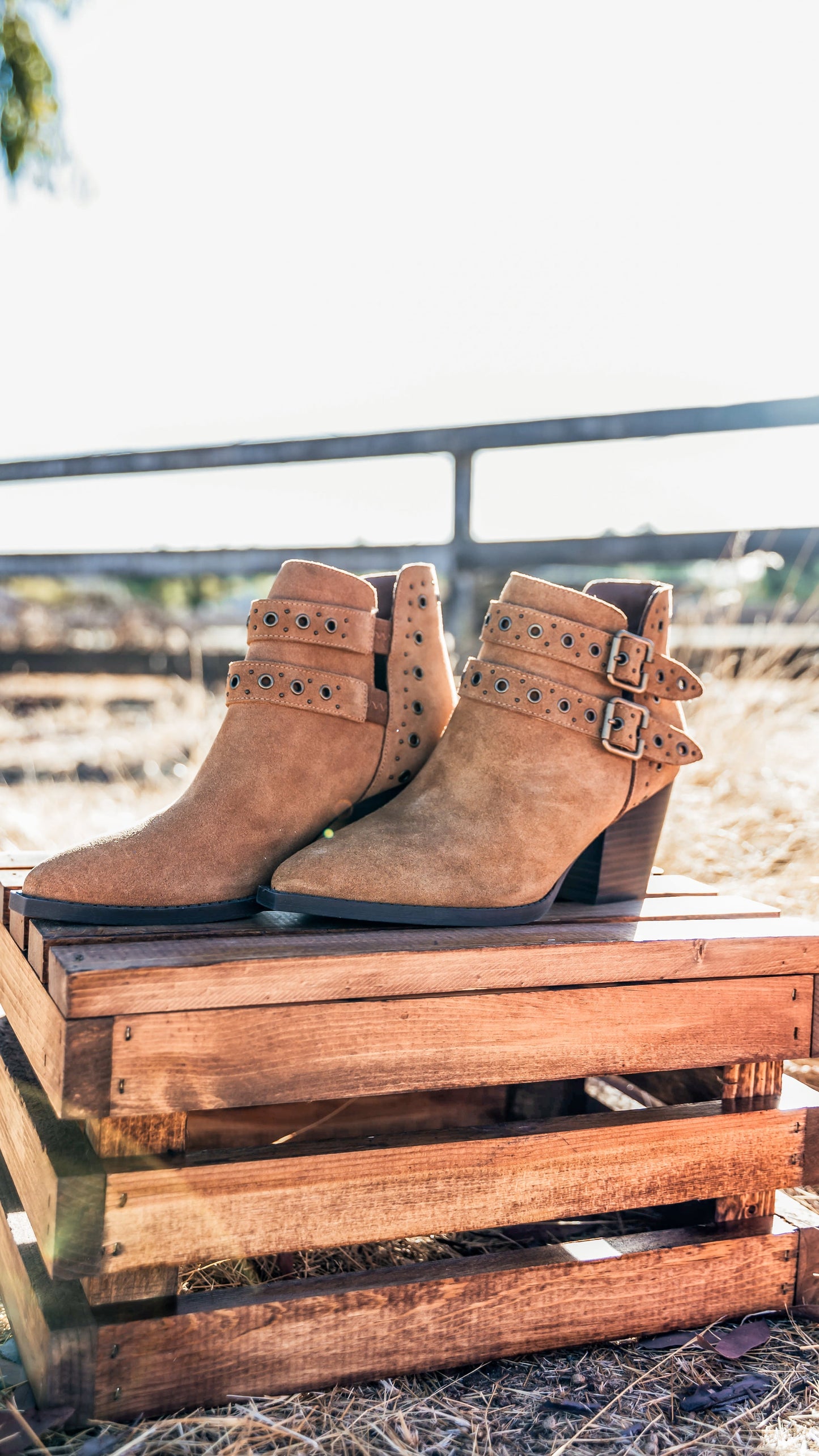 Elsa Leather Ankle Boot in Tan