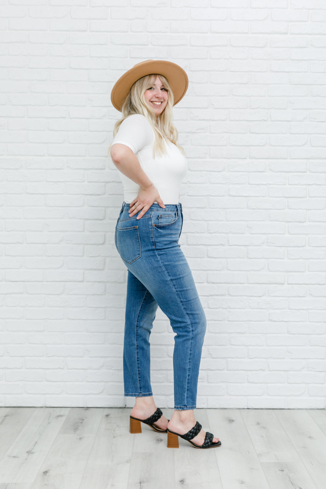 High Waist Slim Fit Jeans - Dahlia Boutique