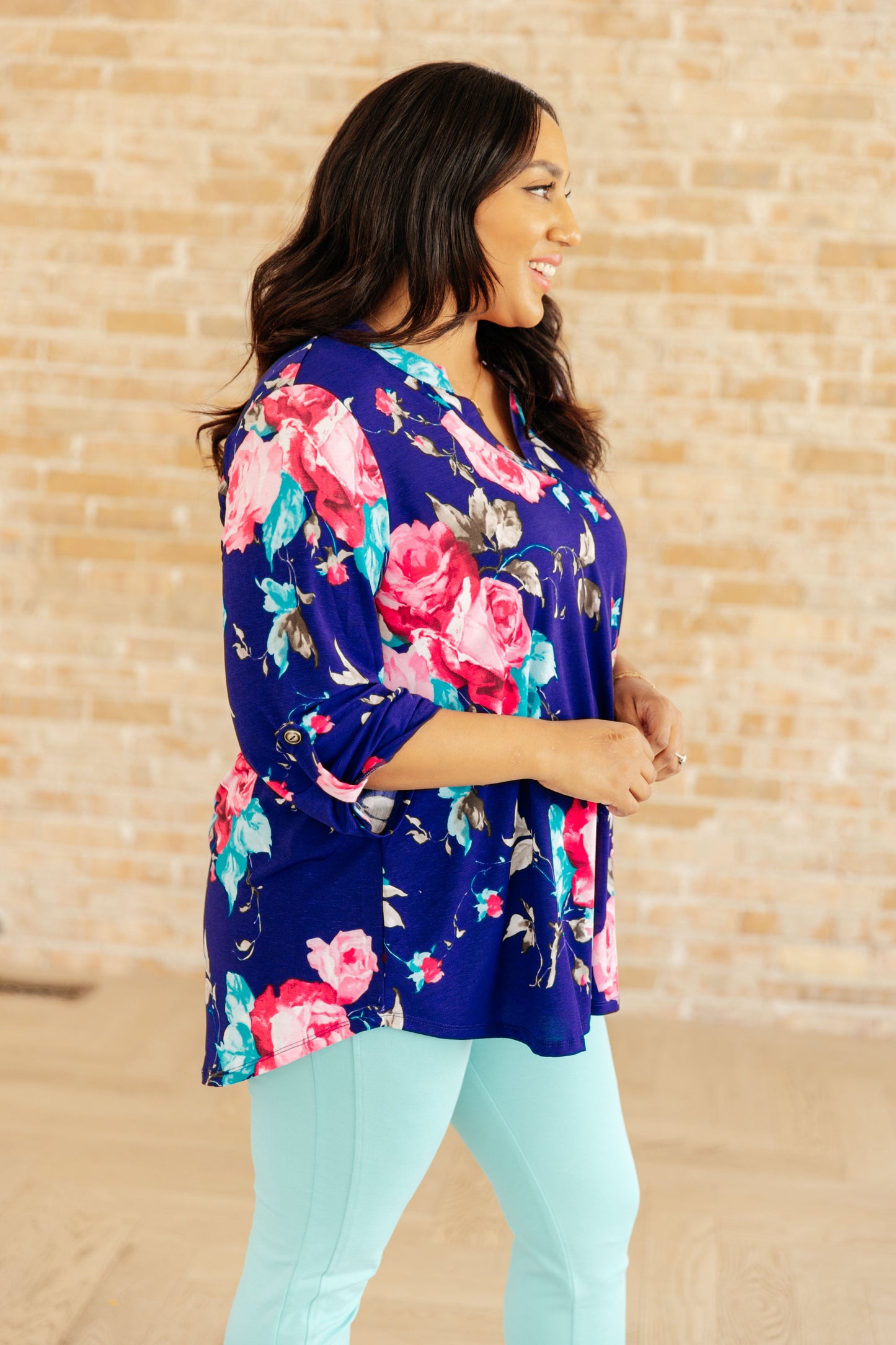 Lizzy Top in Royal Floral - Dahlia Boutique