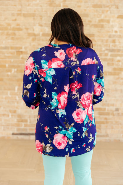 Lizzy Top in Royal Floral - Dahlia Boutique