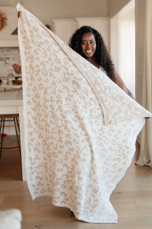 Ari Blanket Single Cuddle Size in Neutral Animal - Dahlia Boutique