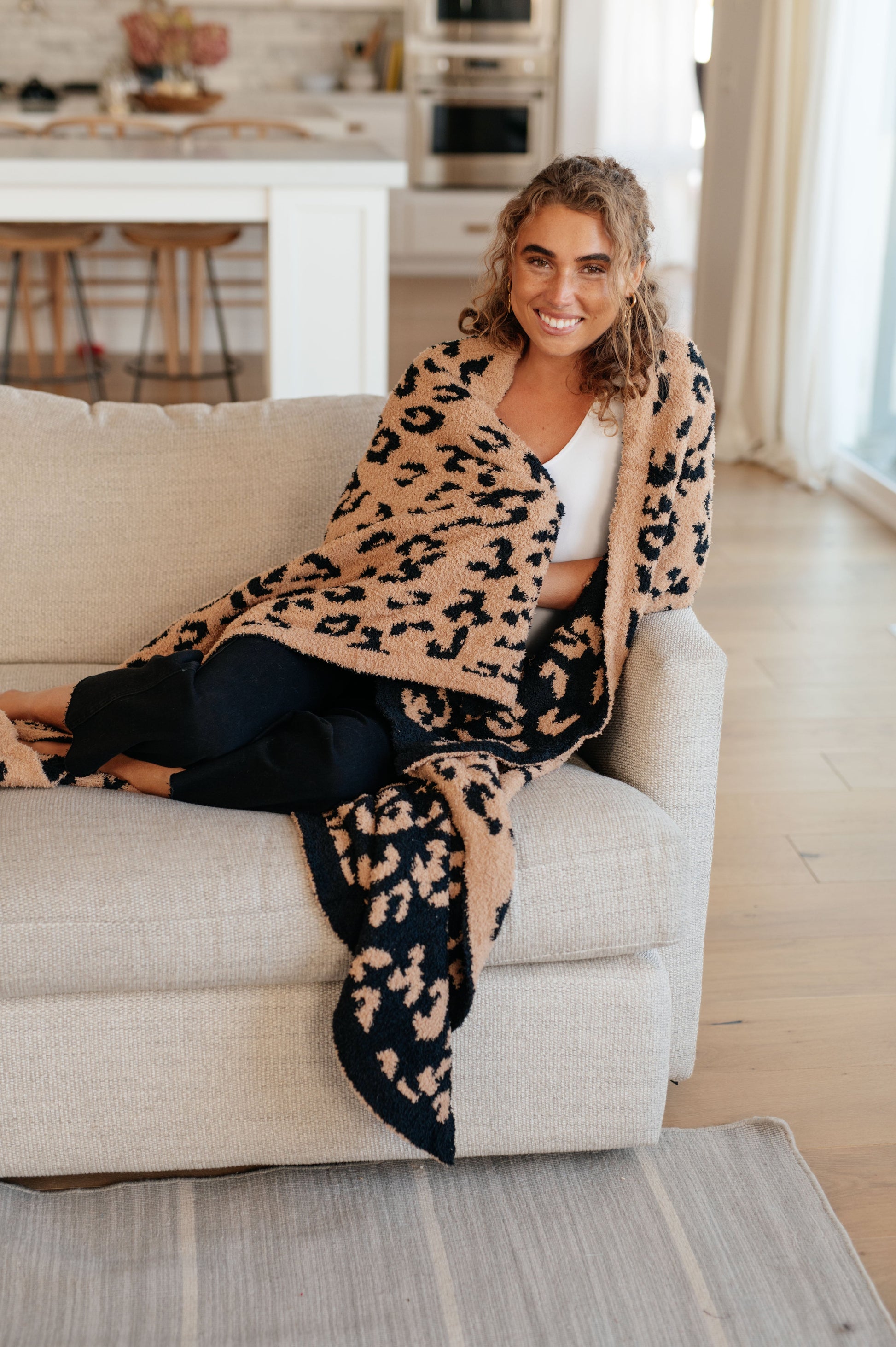 Ari Blanket Single Cuddle Size in Animal Print - Dahlia Boutique