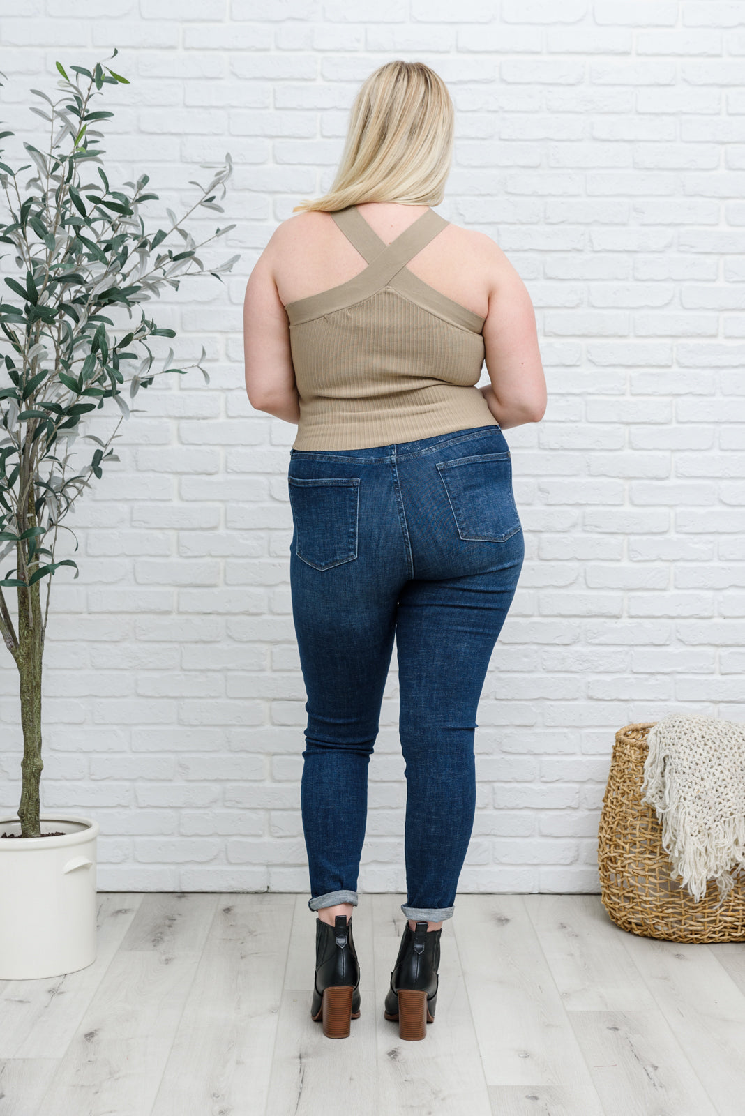 Crossways Halter Top - Dahlia Boutique