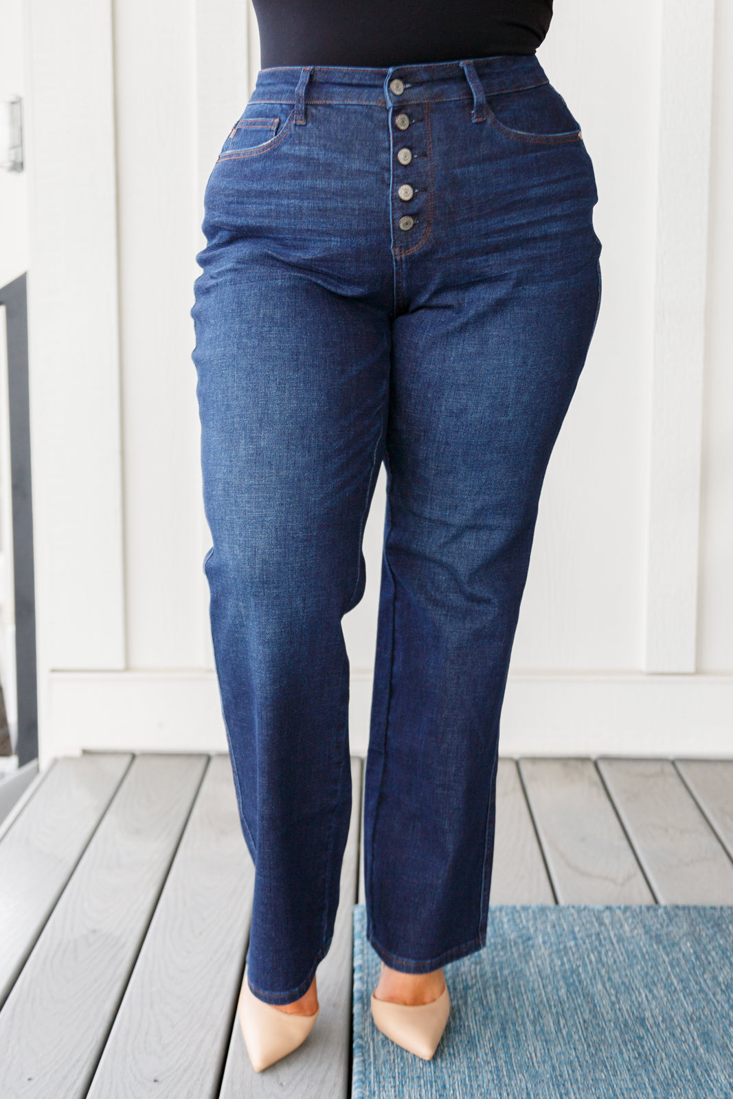 Arlo High Rise Button-Fly Straight Jeans - Dahlia Boutique