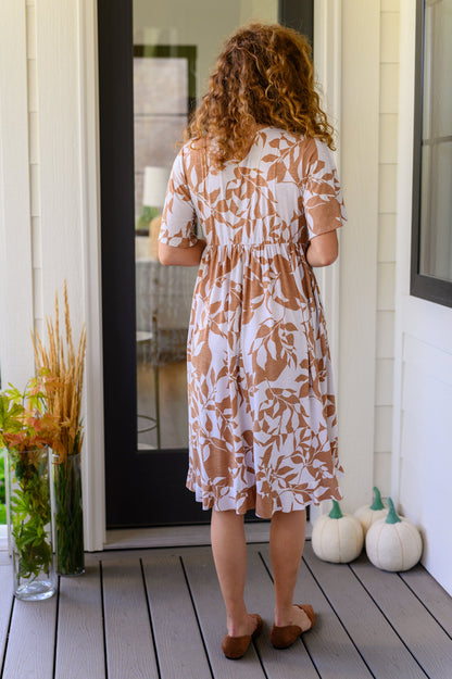 Vestido cruzado de imitación floral con estampado floral de Conversation Starter