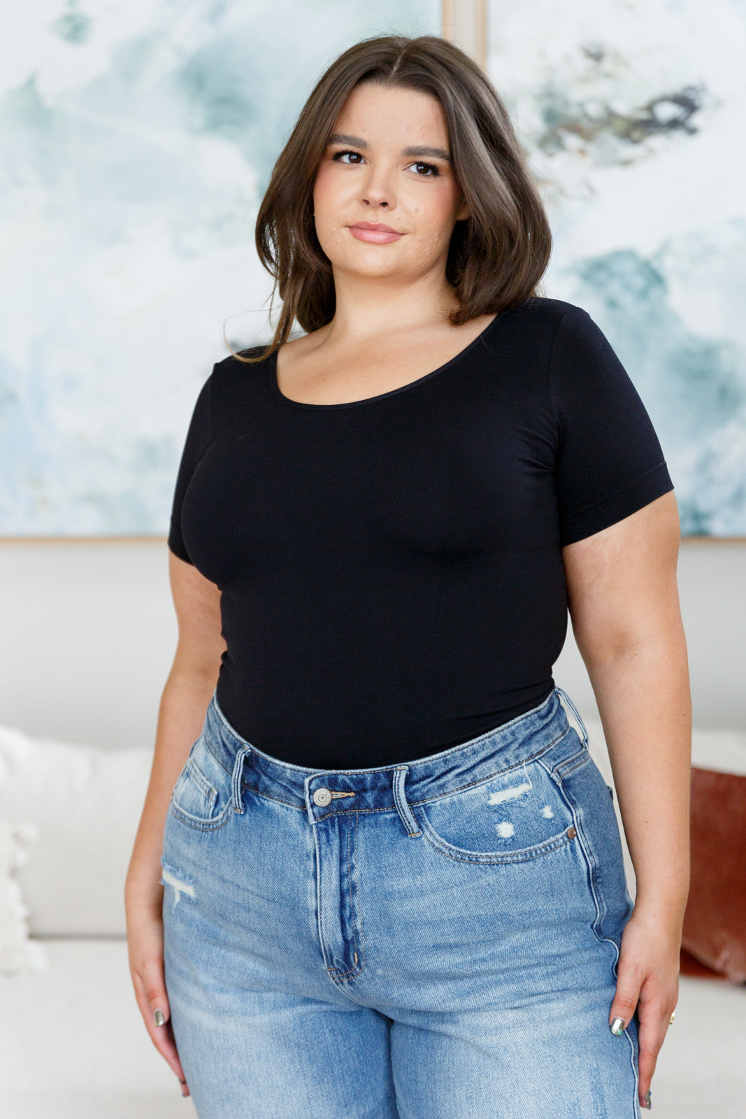 Everyday Scoop Neck Short Sleeve Top in Black - Dahlia Boutique