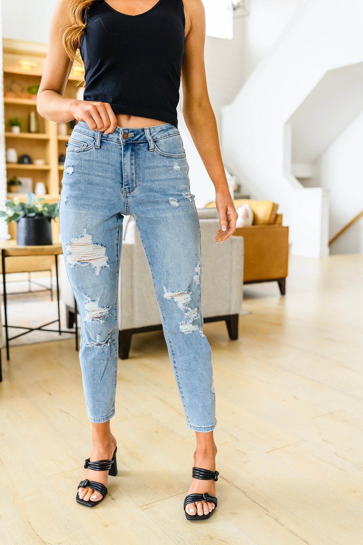 Florence High Waist Destroyed Boyfriend Jeans - Dahlia Boutique