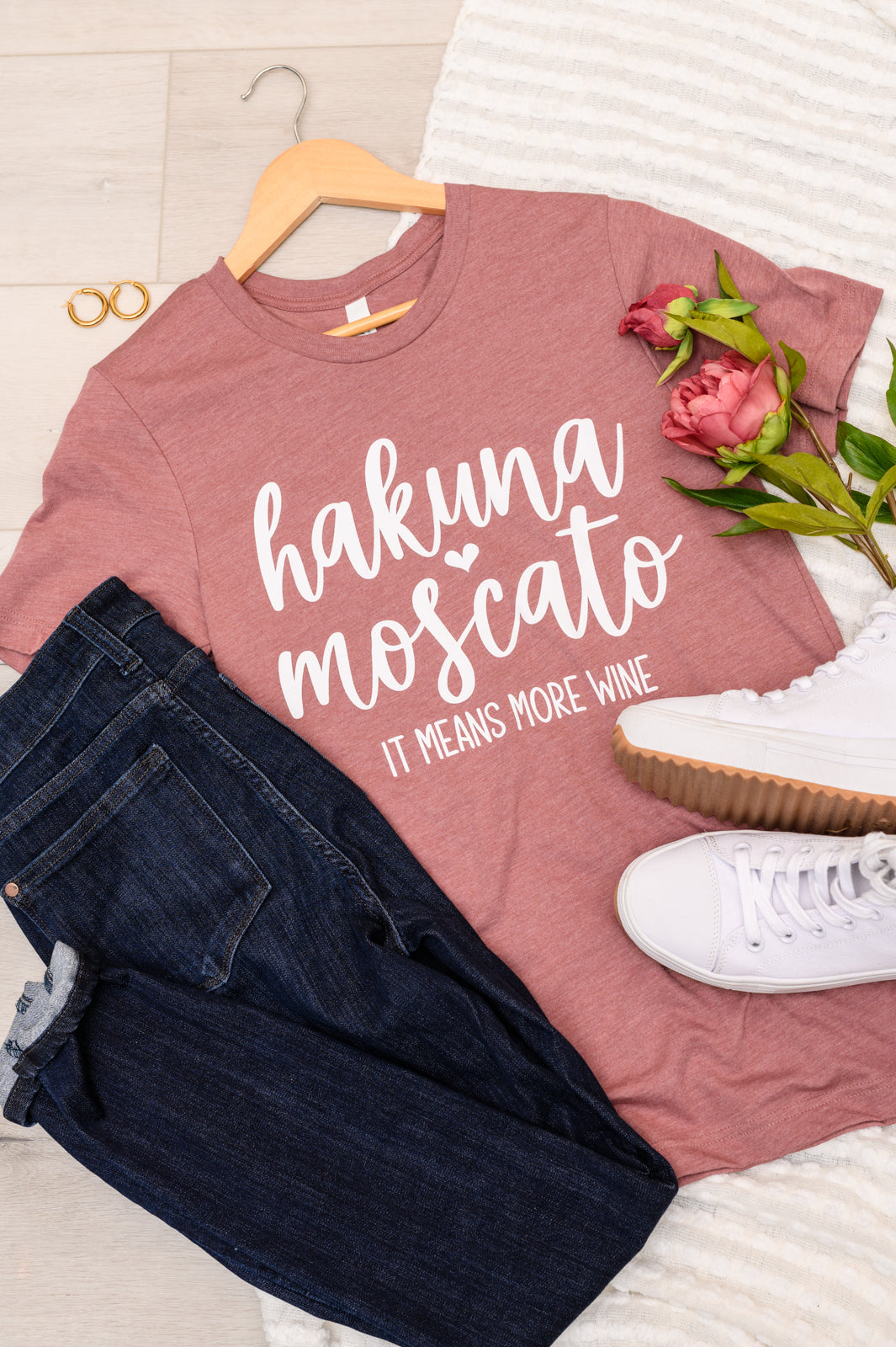 Hakuna Moscato Graphic Tee - Dahlia Boutique