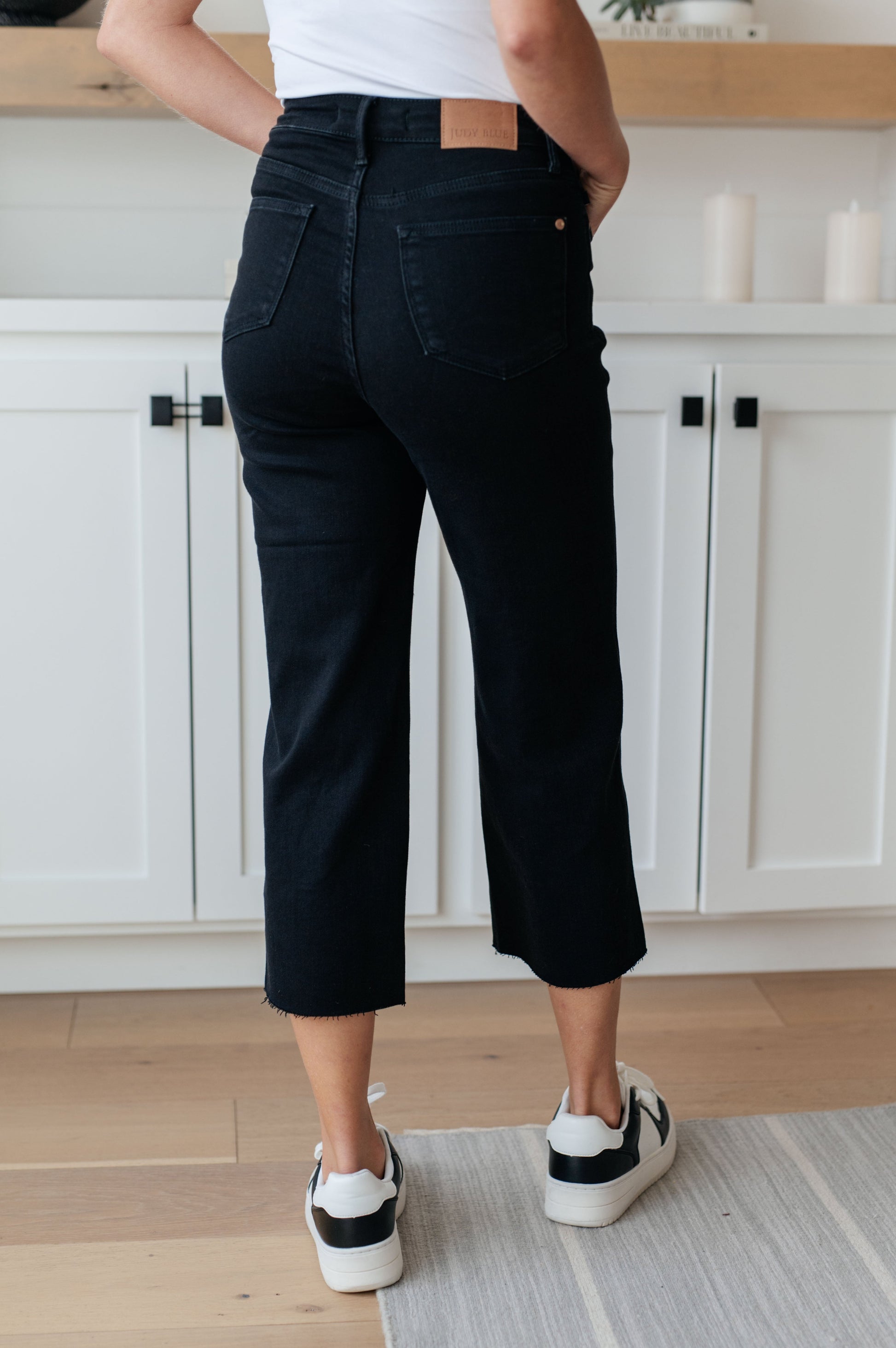 Lizzy High Rise Control Top Wide Leg Crop Jeans in Black - Dahlia Boutique