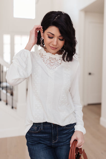 Picture This Top In Off White - Dahlia Boutique