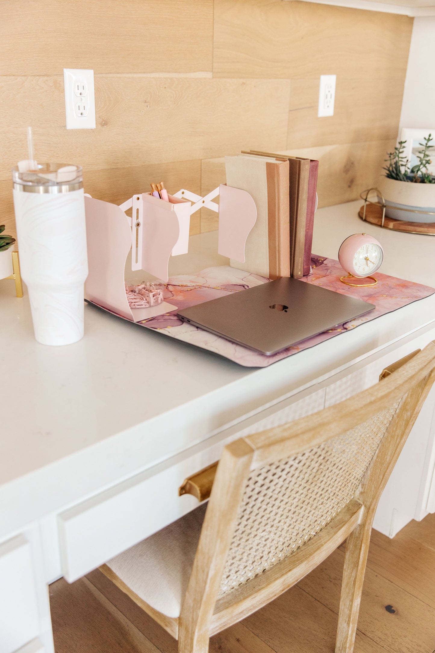 Say No More Luxury desk pad in Pink Marble - Dahlia Boutique