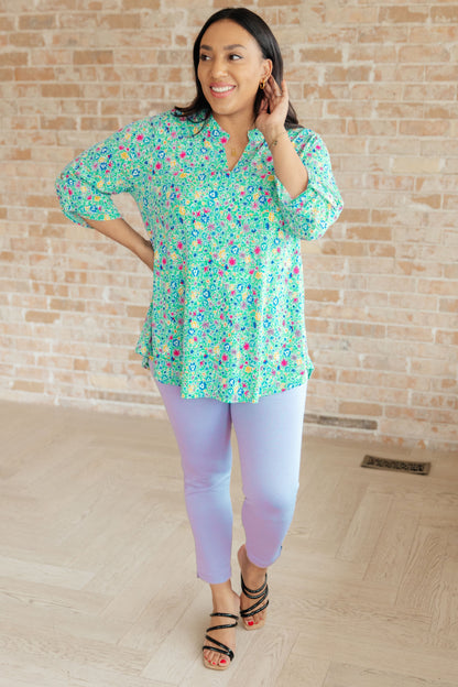 Lizzy Top in Emerald Floral - Dahlia Boutique